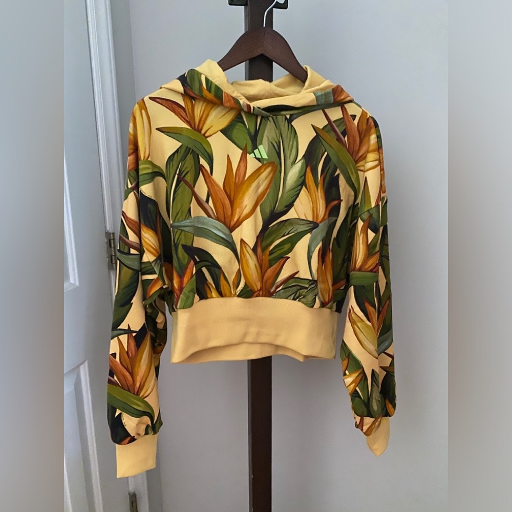 New Women’s adidas x FARM Rio Cropped Hoodie Size M